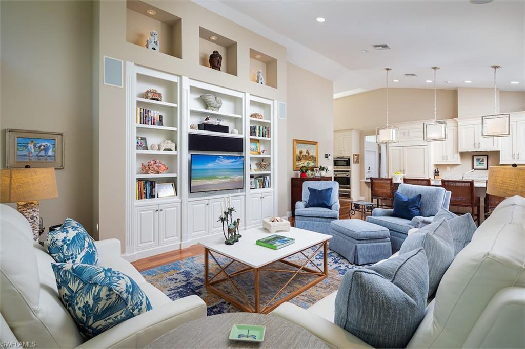 PINECREST AT PELICAN BAY - Residential