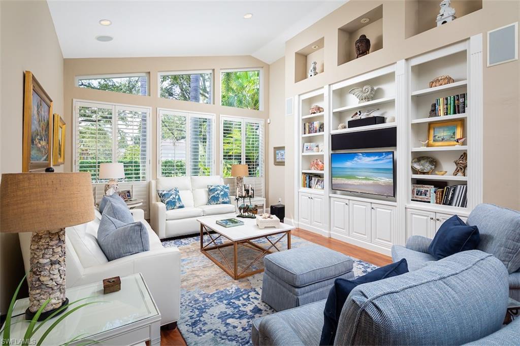 PINECREST AT PELICAN BAY - Residential