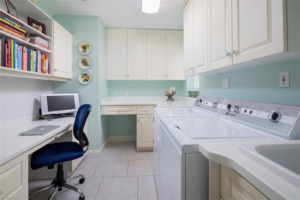 PINECREST AT PELICAN BAY - Residential