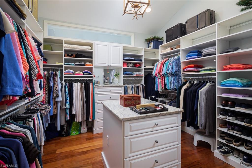 PINECREST AT PELICAN BAY - Residential