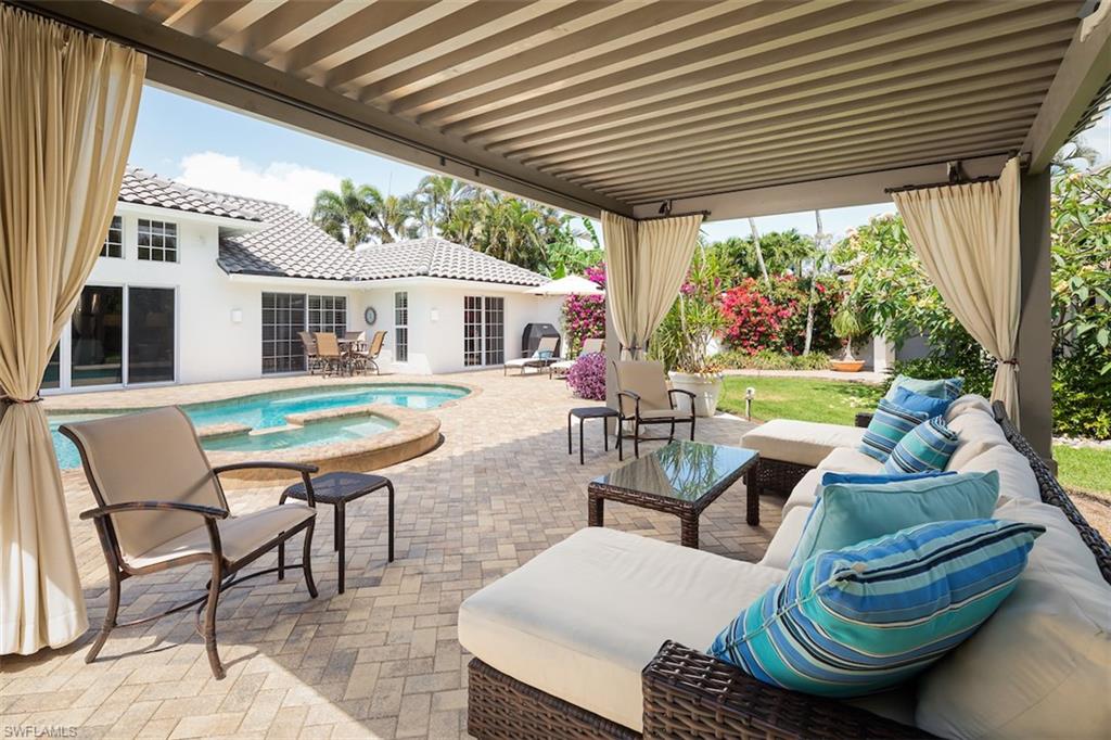 PINECREST AT PELICAN BAY - Residential