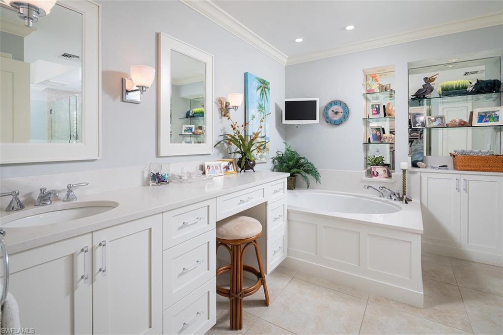 PINECREST AT PELICAN BAY - Residential