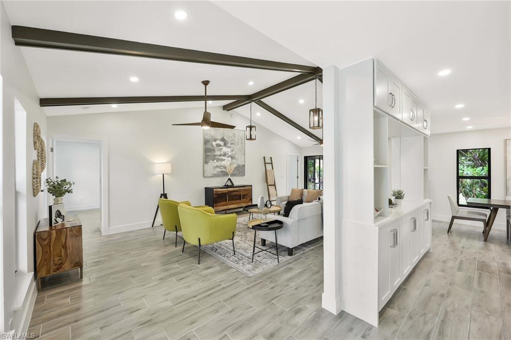 ISLAND PARK - Residential