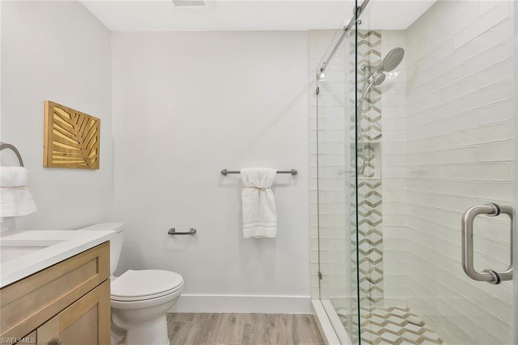 ISLAND PARK - Residential