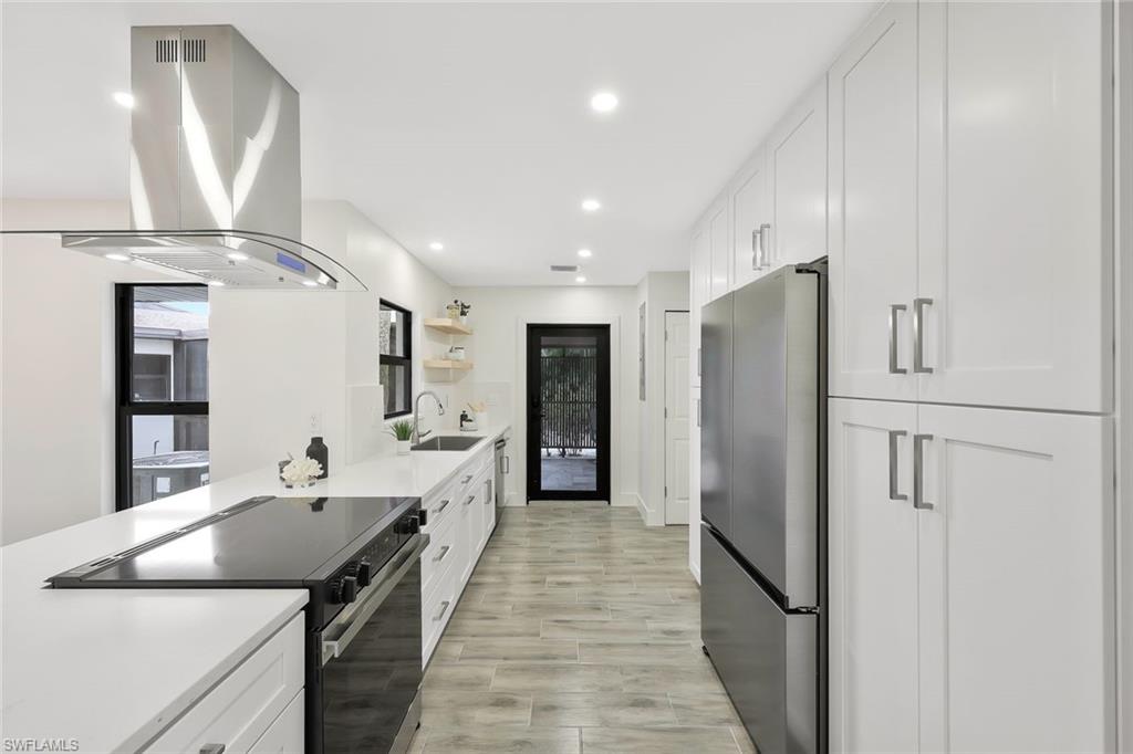 ISLAND PARK - Residential