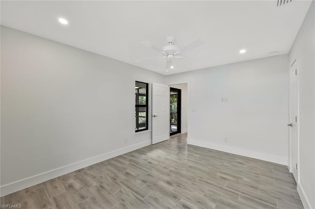 ISLAND PARK - Residential