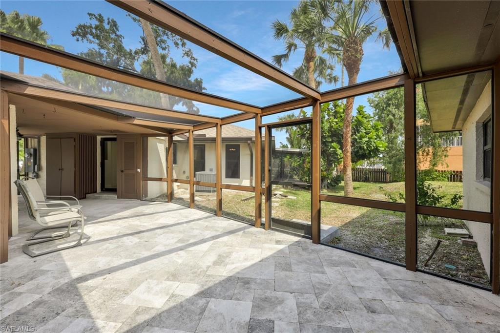 ISLAND PARK - Residential