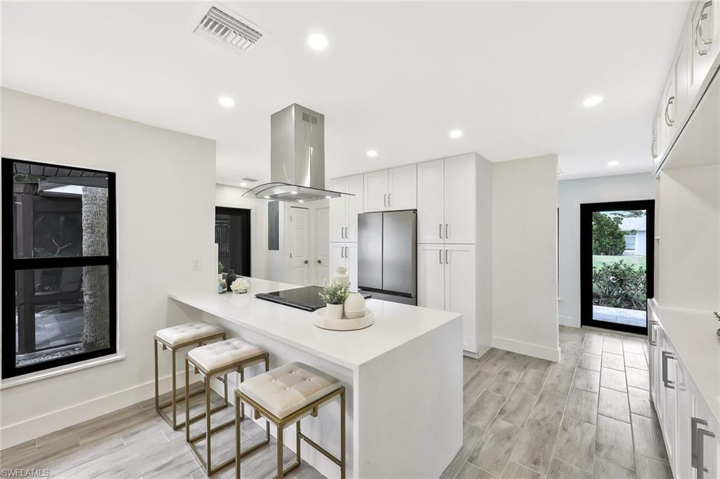 ISLAND PARK - Residential