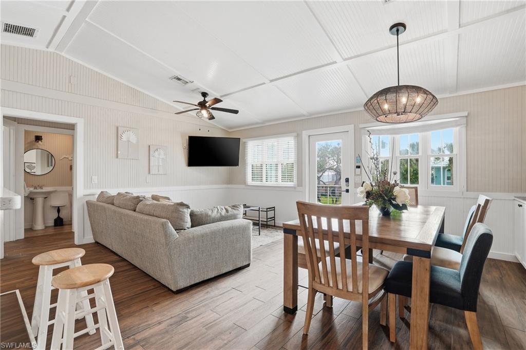 MID ISLAND UNRECORDED SUBDIVISION - Residential