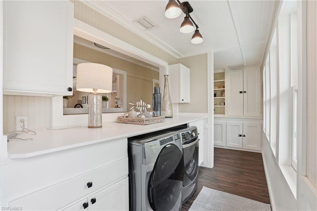 MID ISLAND UNRECORDED SUBDIVISION - Residential