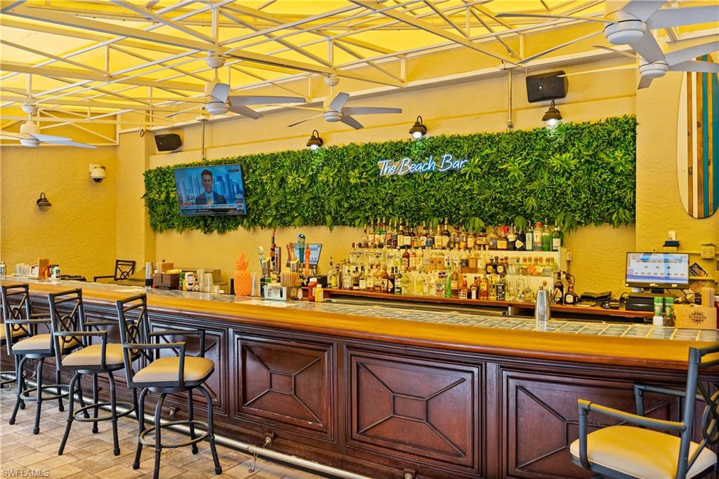 LAGUNA - Residential