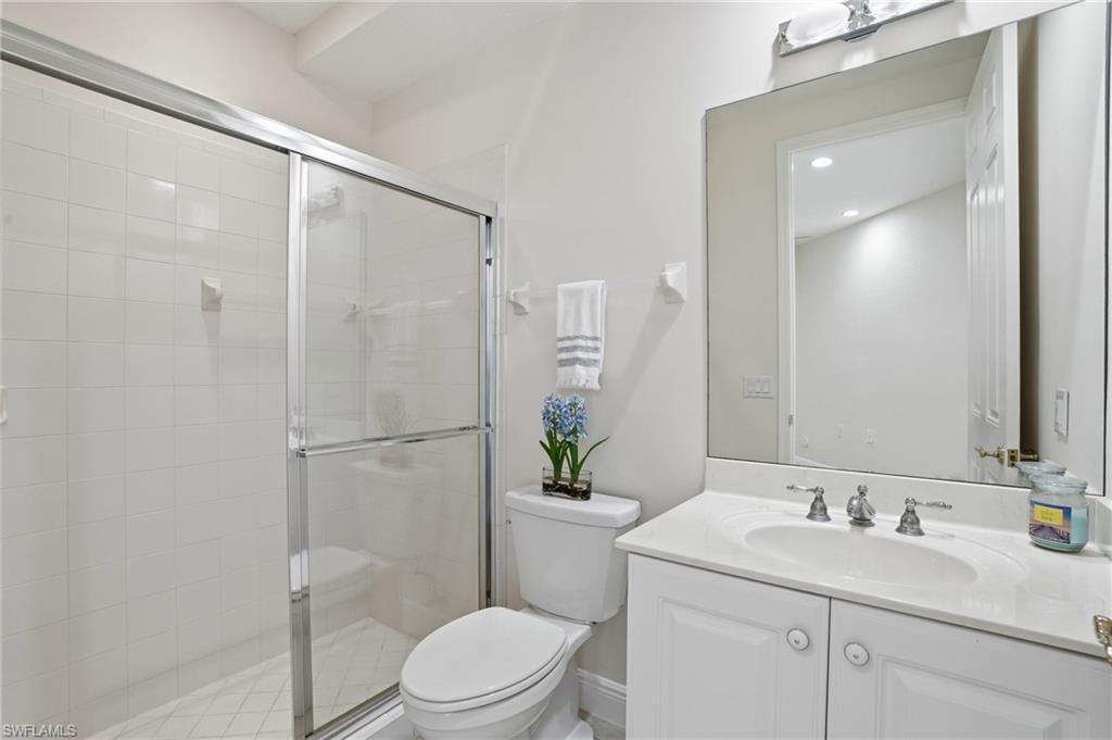 LAGUNA - Residential