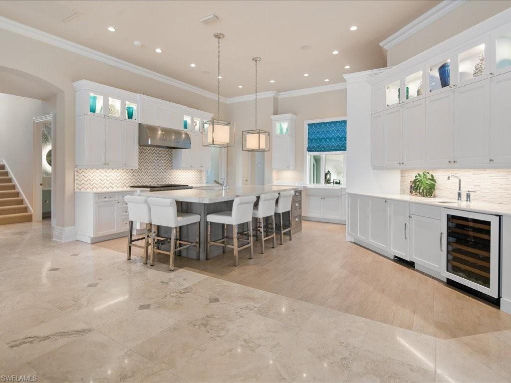 BANYAN ISLAND - Residential