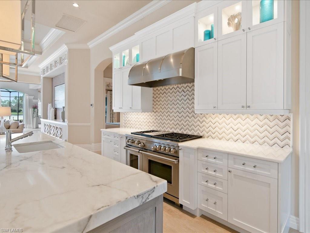 BANYAN ISLAND - Residential