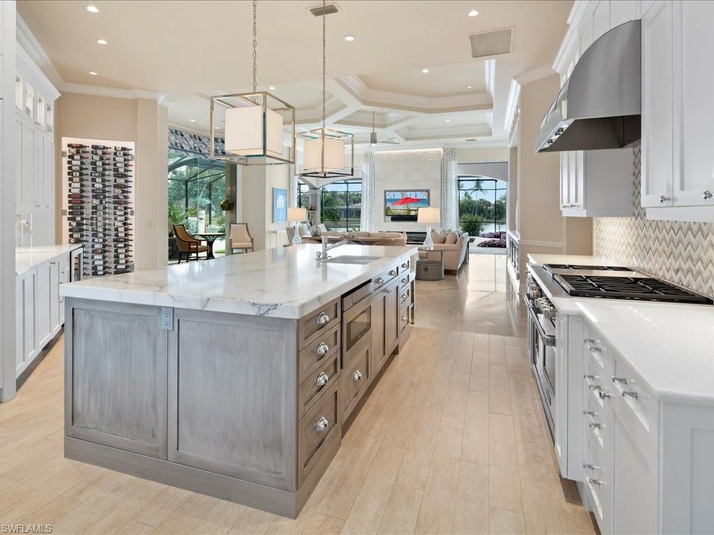 BANYAN ISLAND - Residential