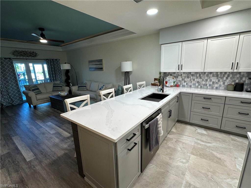 ISLAND COVE OF CAPE CORAL - Residential