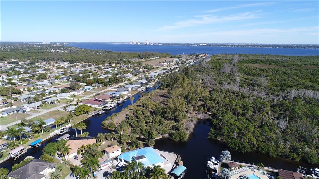 ISLAND COVE OF CAPE CORAL - Residential