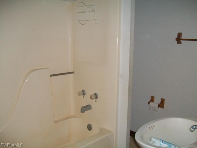 LOGAN WOODS - Residential