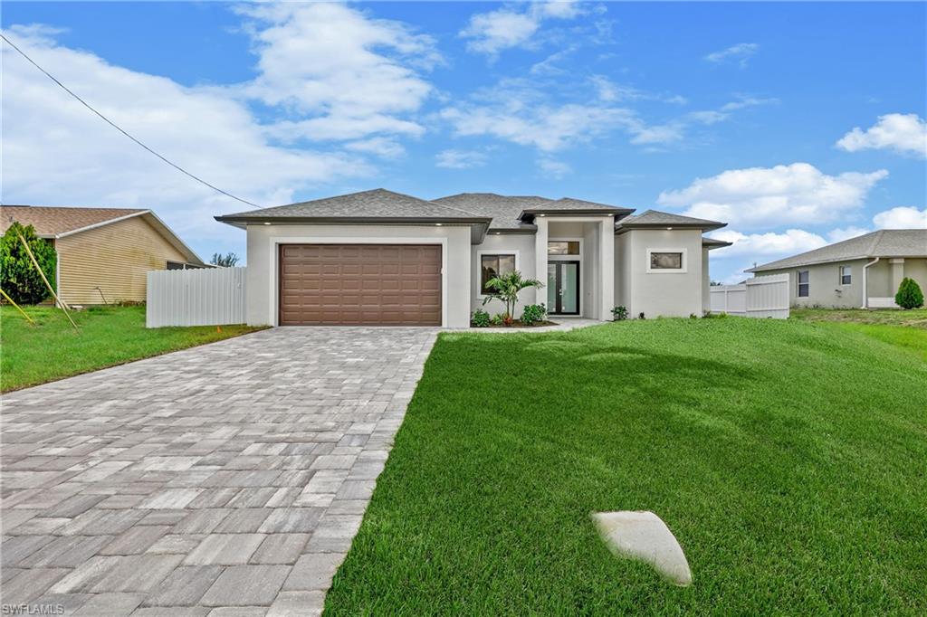 CAPE CORAL - Residential