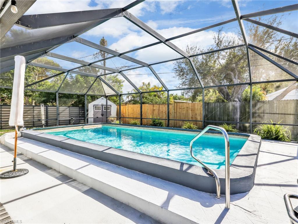 Fort Myers Villas - Residential