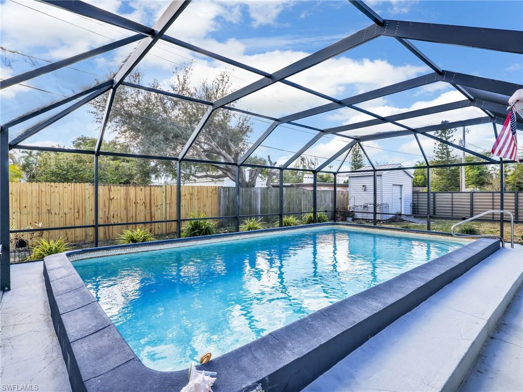 Fort Myers Villas - Residential