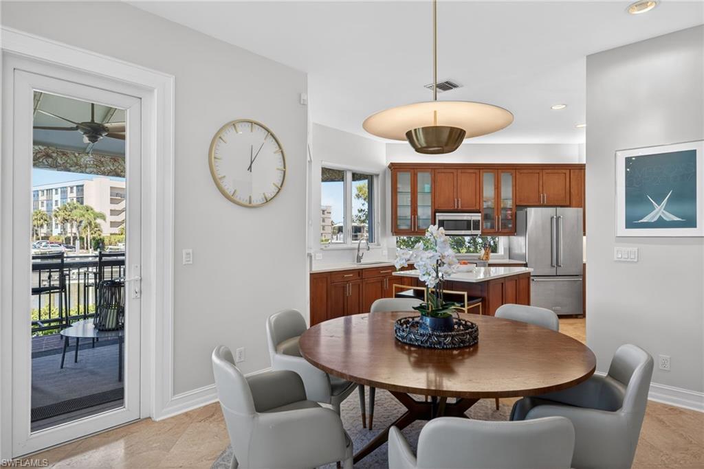 ROYAL HARBOR - Residential