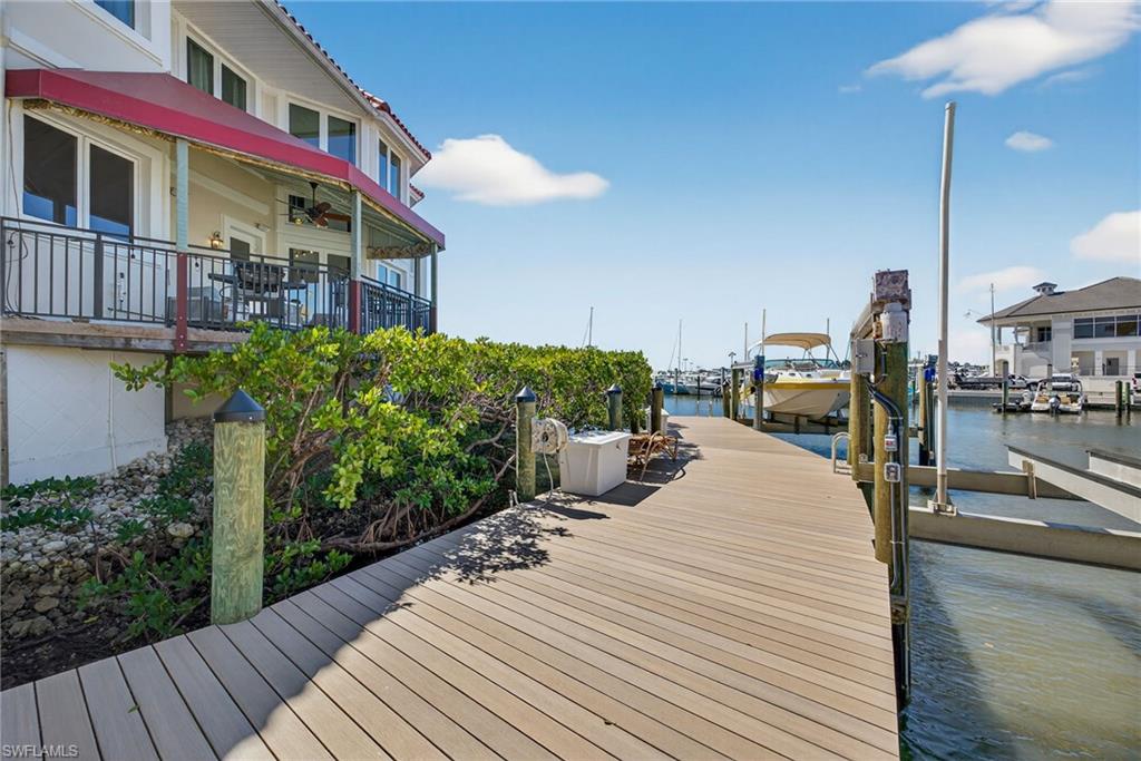 ROYAL HARBOR - Residential