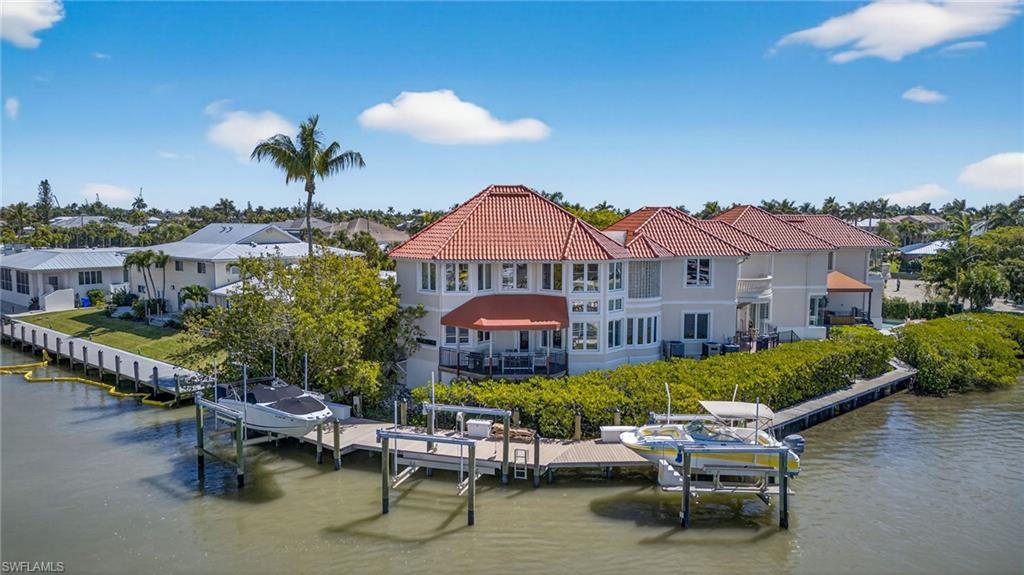 ROYAL HARBOR - Residential