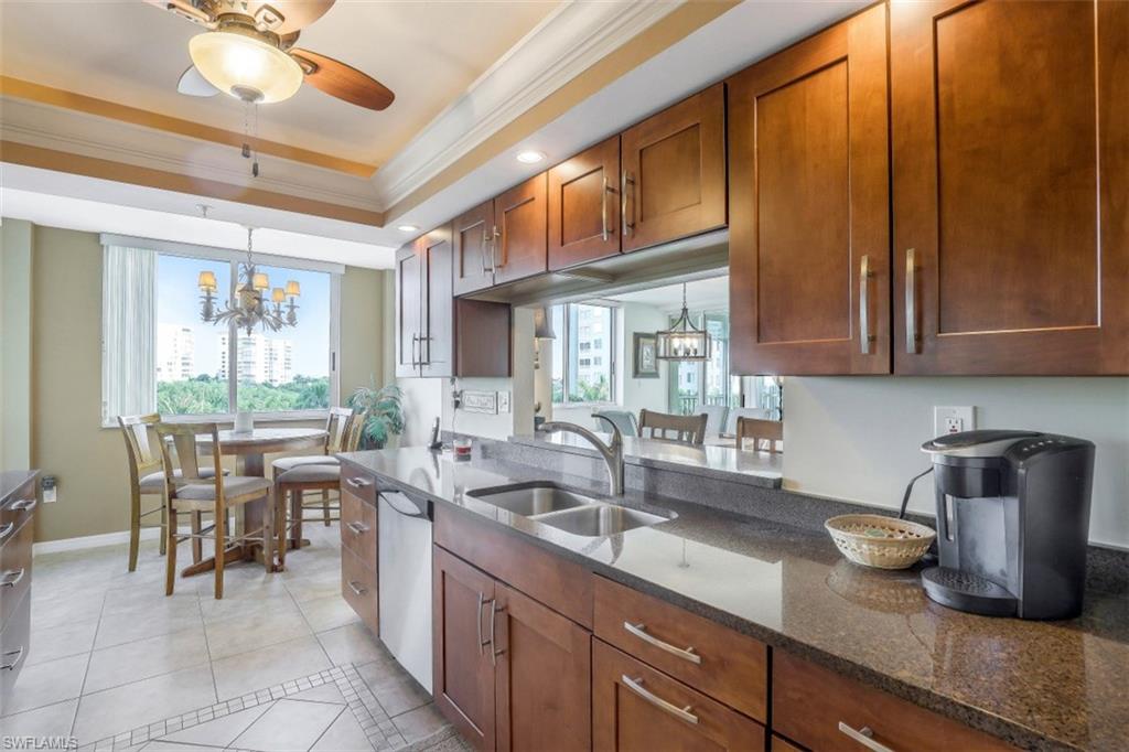 GULF BREEZE AT VANDERBILT - Residential Lease