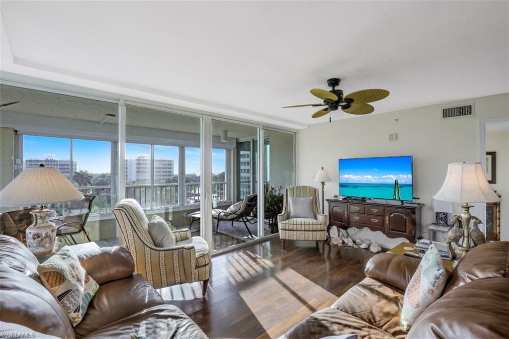 GULF BREEZE AT VANDERBILT - Residential Lease