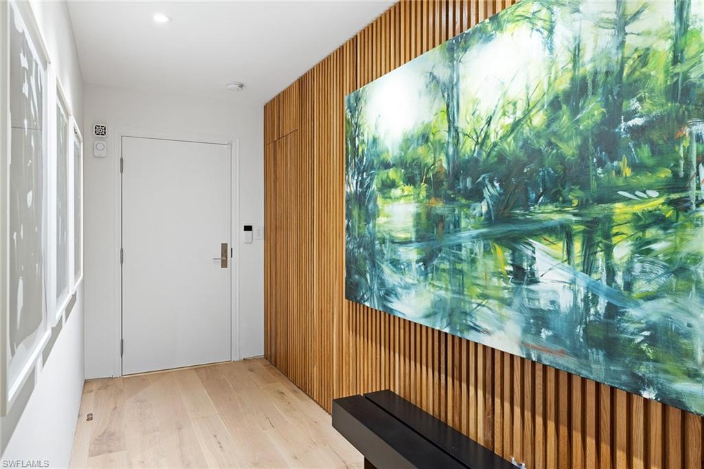 REGENCY TOWERS - Residential