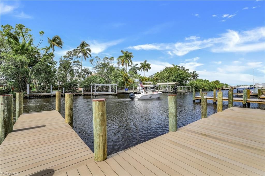 Photo of 1390 Chesapeake AVE #1390, NAPLES, FL 34102 (MLS # 226013181)