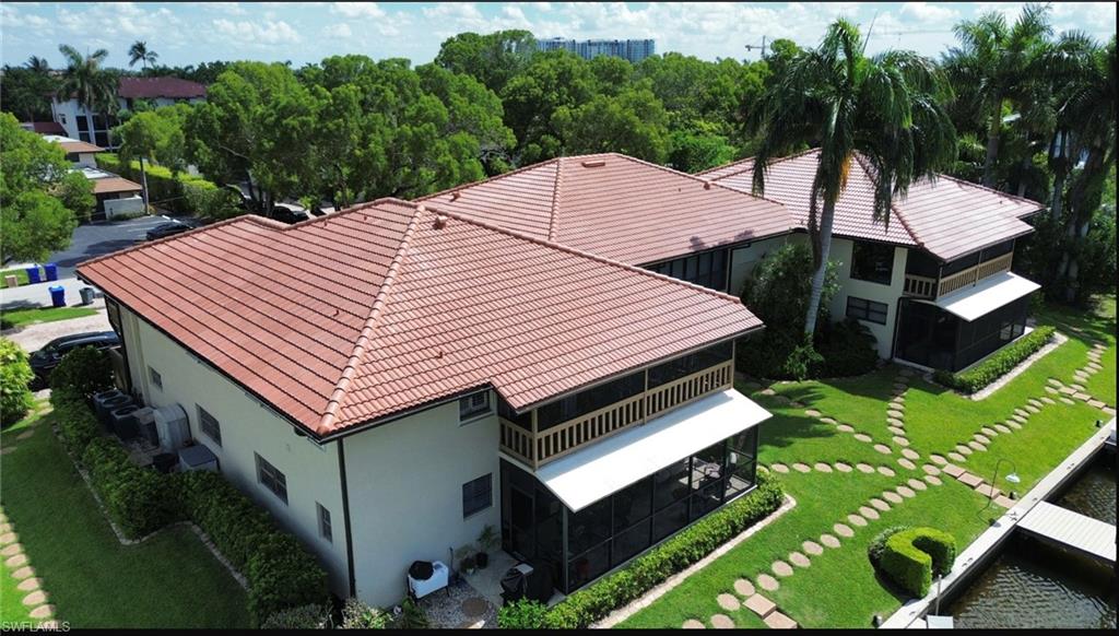 1390 Chesapeake AVE 1390