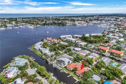 Photo of 1390 Chesapeake AVE #1390, NAPLES, FL 34102 (MLS # 226013181)