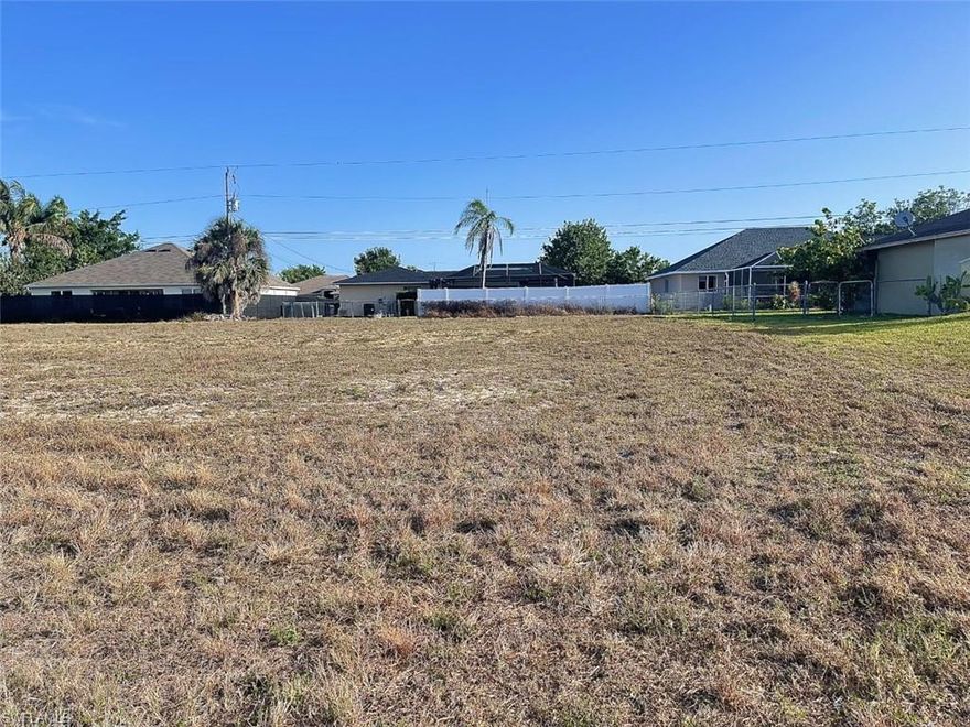 Come build your dream home on this cleared and assessment free lot in highly desirable southwest Cape Coral!
The fastest-growing city in Southwest Florida is growing faster than we thought. A new study suggests Cape Coral can be built out in the next 11 to 18 years. Come grab your slice of paradise now!