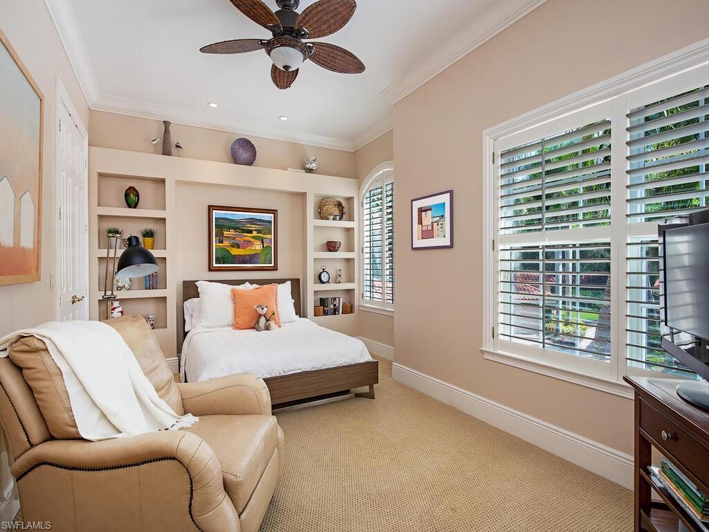 L'ERMITAGE AT GREY OAKS - Residential