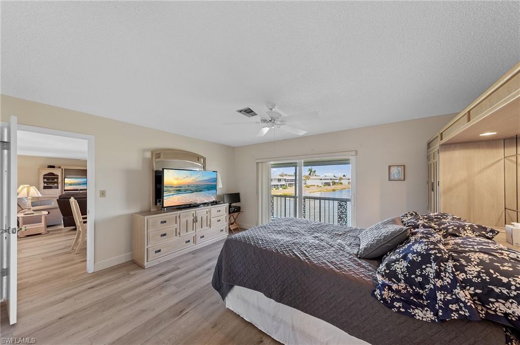 GLADES COUNTRY CLUB - Residential