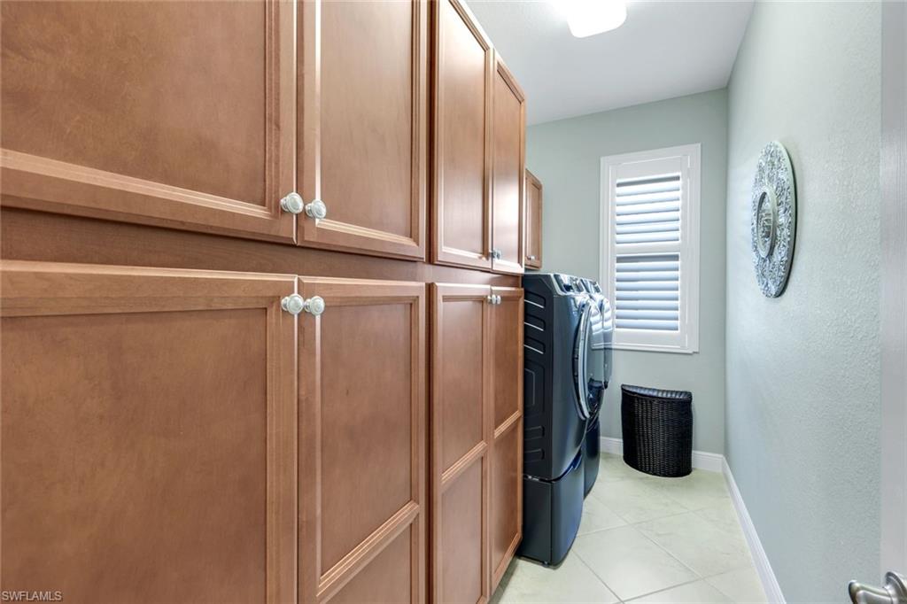 BONITA LAKES - Residential