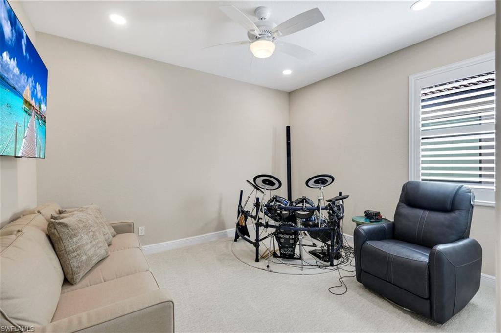 BONITA LAKES - Residential