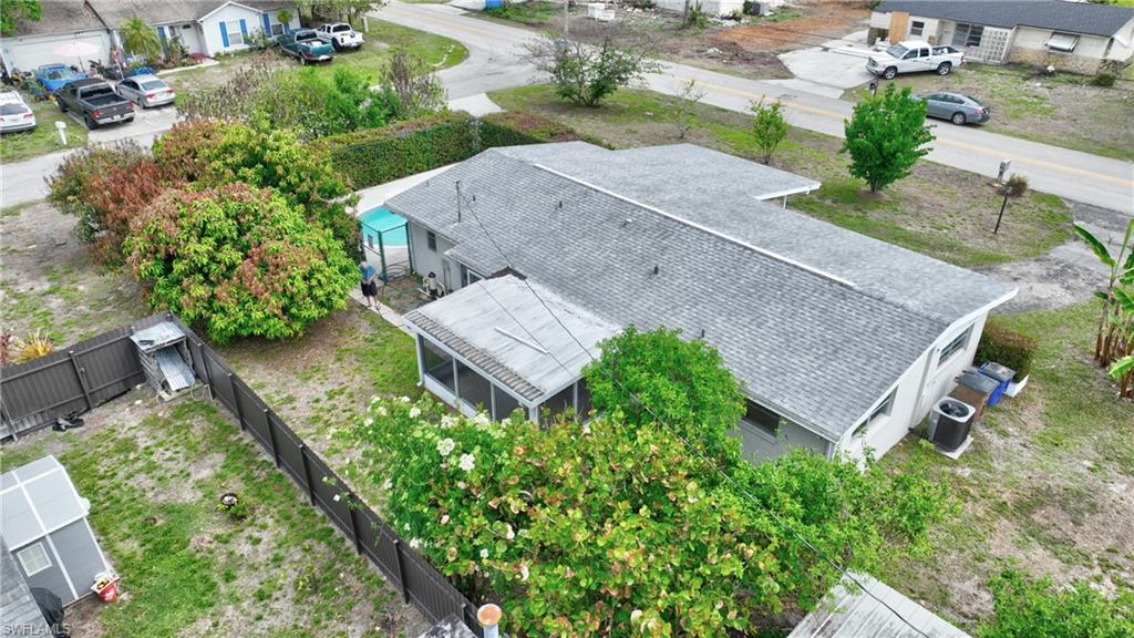 WILLOW LAKE - Residential