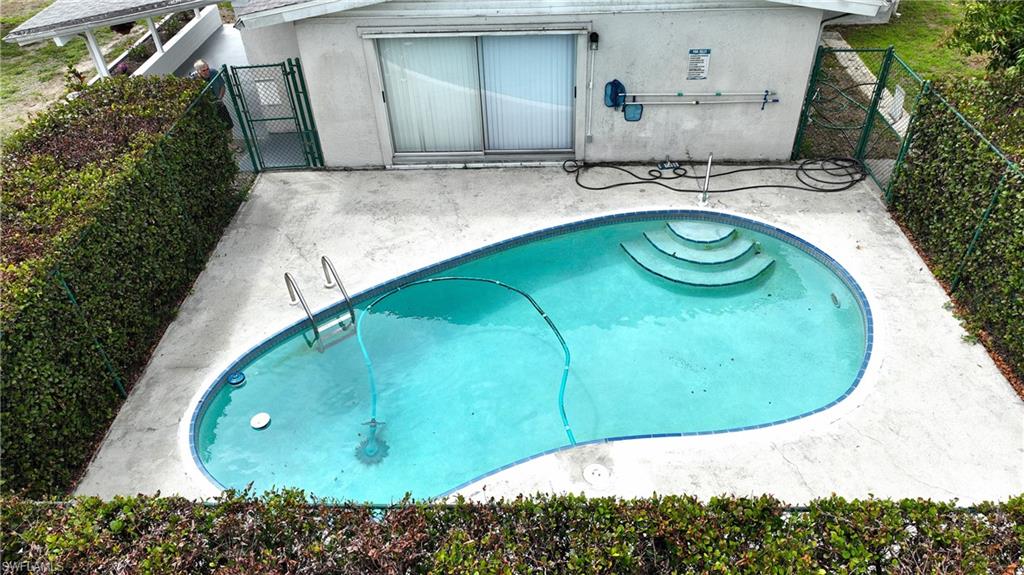 WILLOW LAKE - Residential