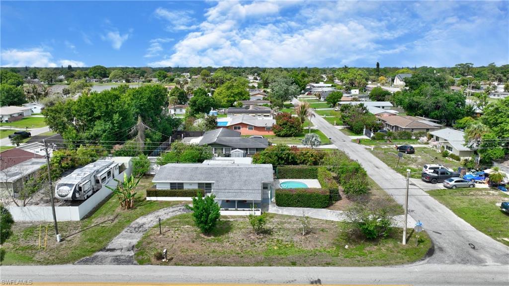 WILLOW LAKE - Residential