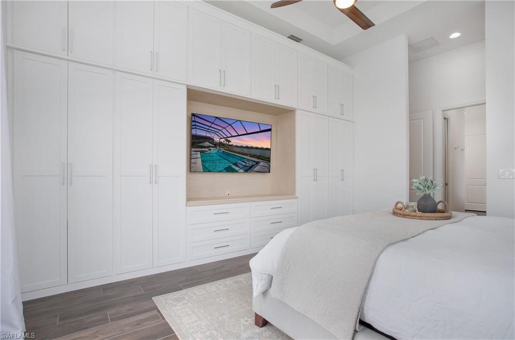 ISLES OF COLLIER PRESERVE - Residential