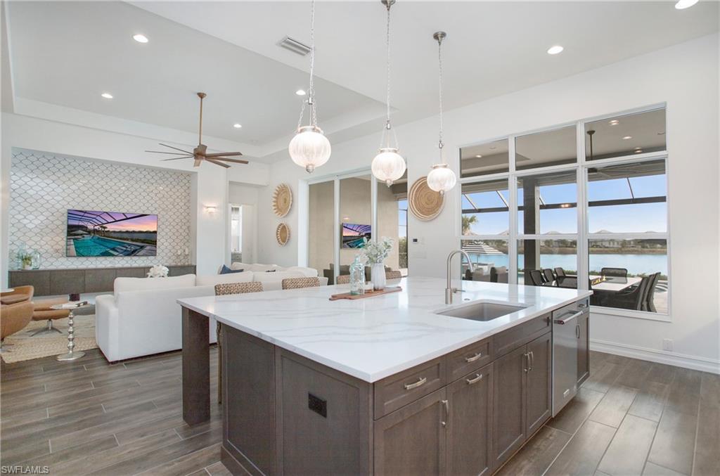 ISLES OF COLLIER PRESERVE - Residential