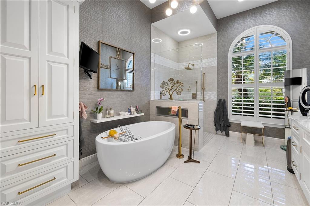 CLASSICS PLANTATION ESTATES - Residential