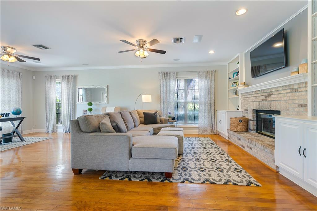 CARILLON WOODS - Residential