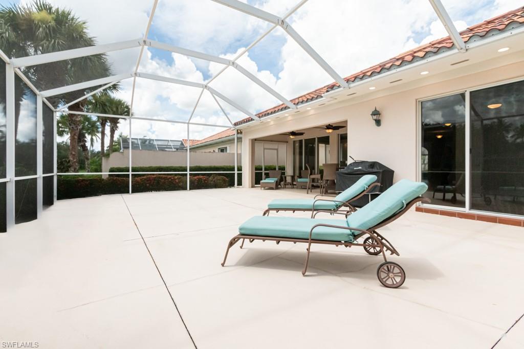 VILLAGE WALK - Residential