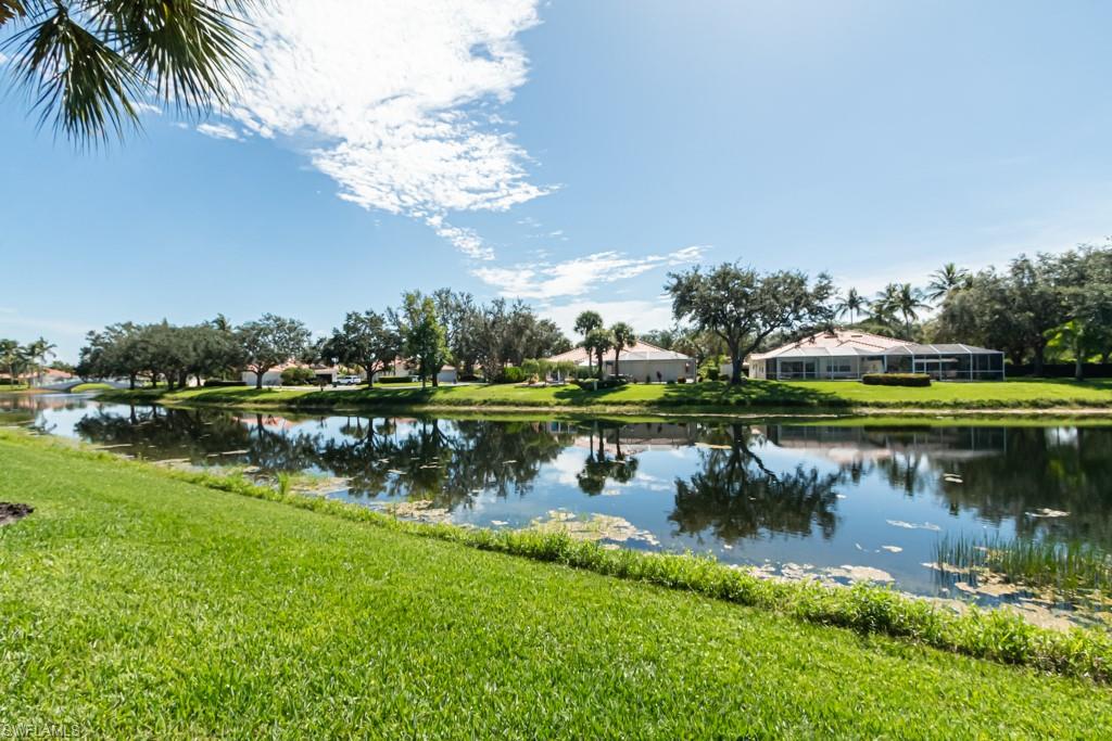 VILLAGE WALK - Residential