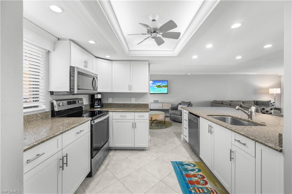 SUNDIAL OF SANIBEL - Residential