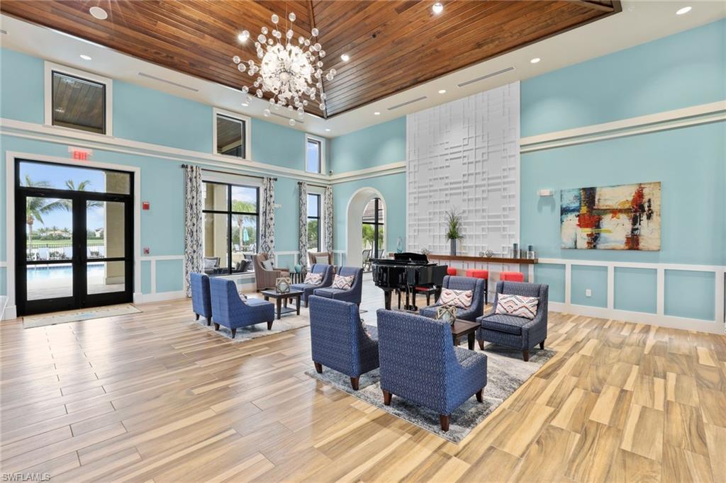 LAMORADA - Residential